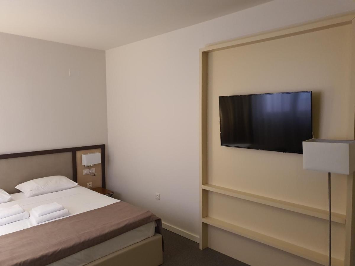 Hotel Bono بودفا المظهر الخارجي الصورة